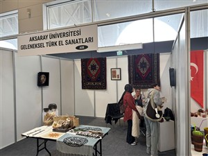Doç. Dr. Nilüfer Nazende ÖZKANLI CRAFT İSTANBUL 7. Uluslararası El Sanatları ve Tasarım Fuarı’nda 
